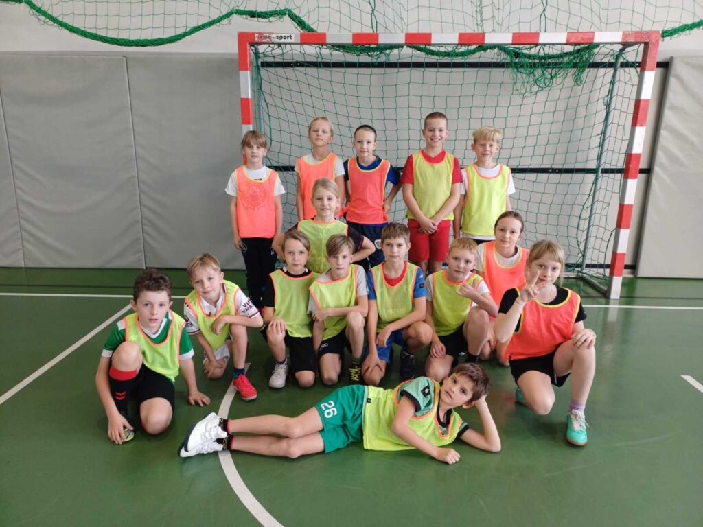 zawody lokalne w ramach ogólnopolskiego projektu „Lekkoatletyka z Orlika” zawody lokalne w ramach ogólnopolskiego projektu „Lekkoatletyka z Orlika”