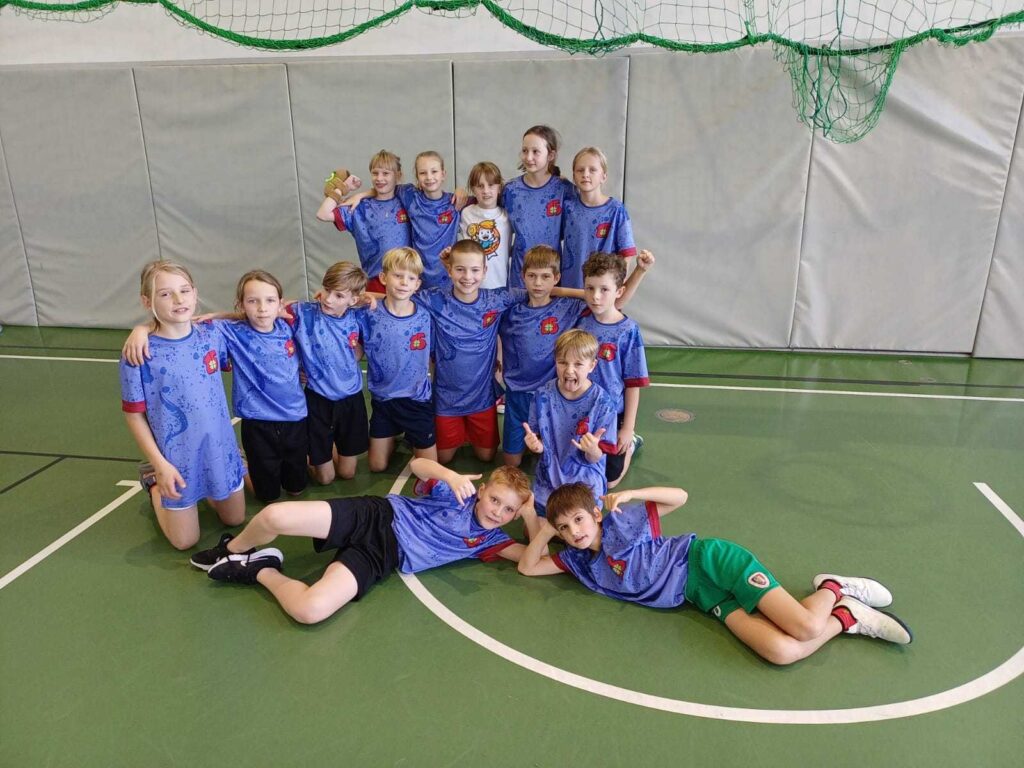 Zawody regionalne w ramach ogólnopolskiego projektu “Lekkoatletyka z Orlika” Zawody regionalne w ramach ogólnopolskiego projektu “Lekkoatletyka z Orlika”