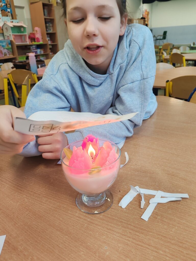 Projekt ogólnopolski “Aktywna świetlica- Świetlicowe laboratorium “ Projekt ogólnopolski “Aktywna świetlica- Świetlicowe laboratorium “