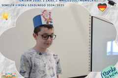 43_20250616_194307_0042