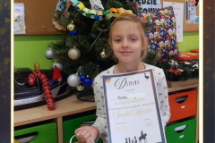 Dzi_20251208_121000_0000