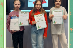 7_20251207_213844_0000