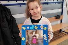 8c9d3129-cc9e-4920-a8d3-7b8f07eb79ec